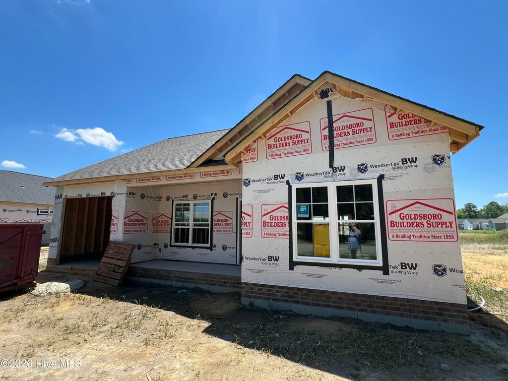 Photo of 306 E Norwayne Alumni Way, Fremont, NC 27830 (MLS # 100572544)