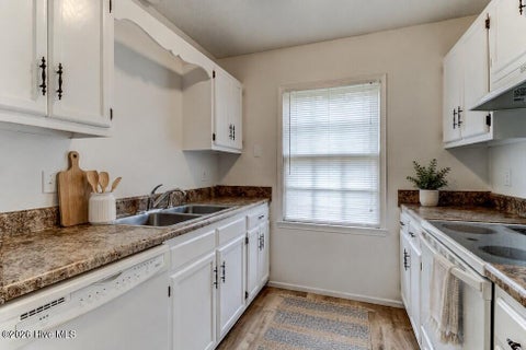 Tiny photo for 4908 Marlin Court, Wilmington, NC 28403 (MLS # 100599528)