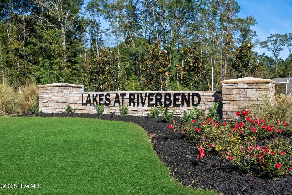 Photo of 4254 Farmfield Drive, Navassa, NC 28451 (MLS # 100595428)