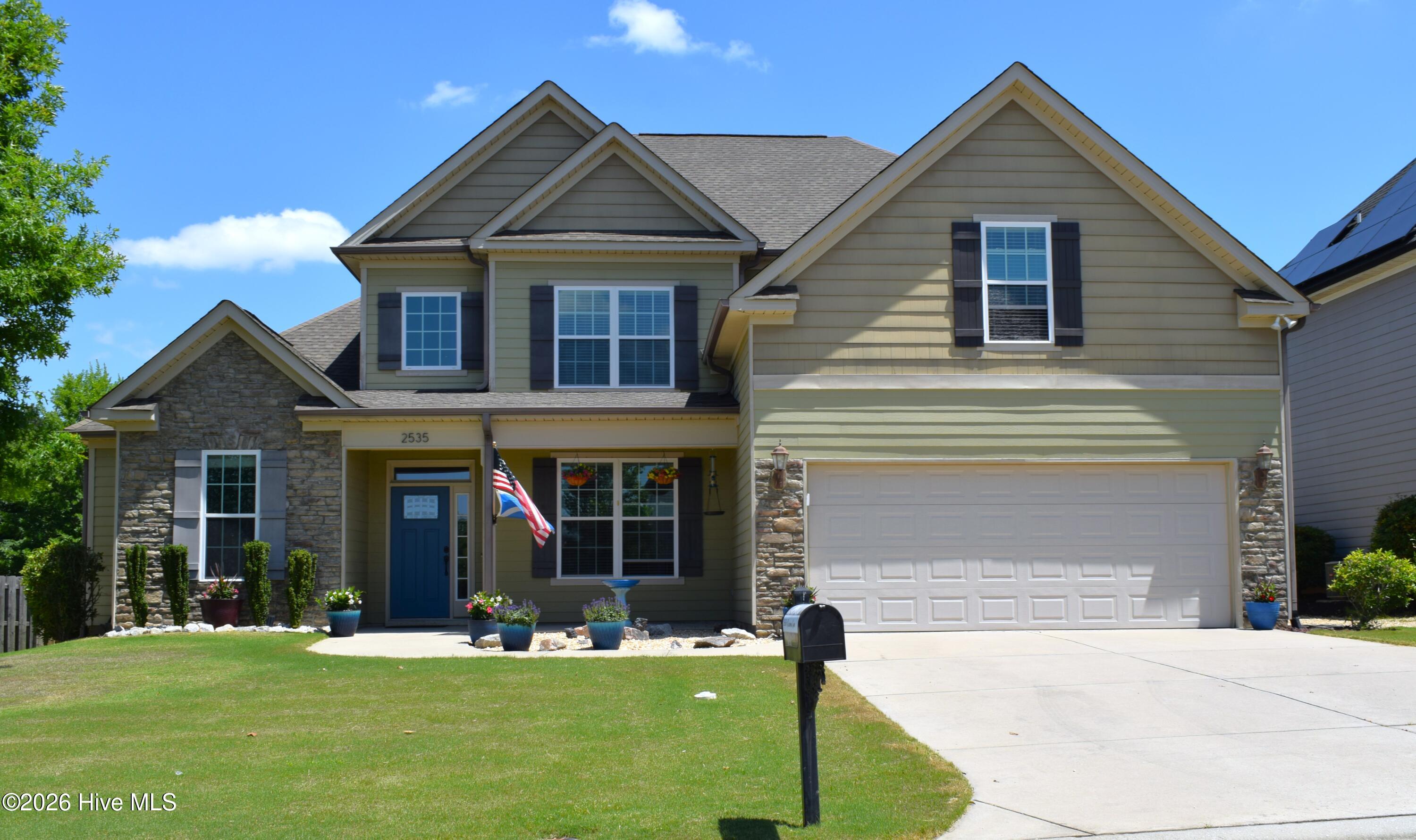 2535 Ravenna Lane