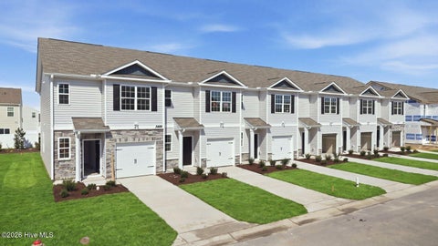 Townhouse For Sale - 3400 Sunstone Way #4<br/> Winterville, NC 28590