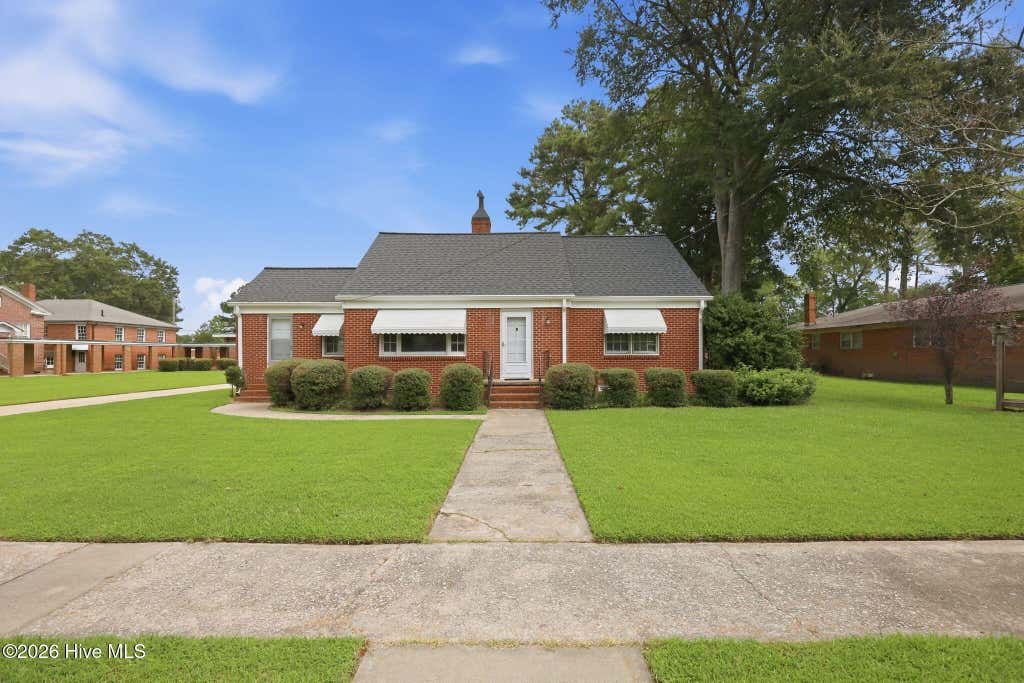 Photo of 403 N Front Street, Hamilton, NC 27840 (MLS # 100596058)