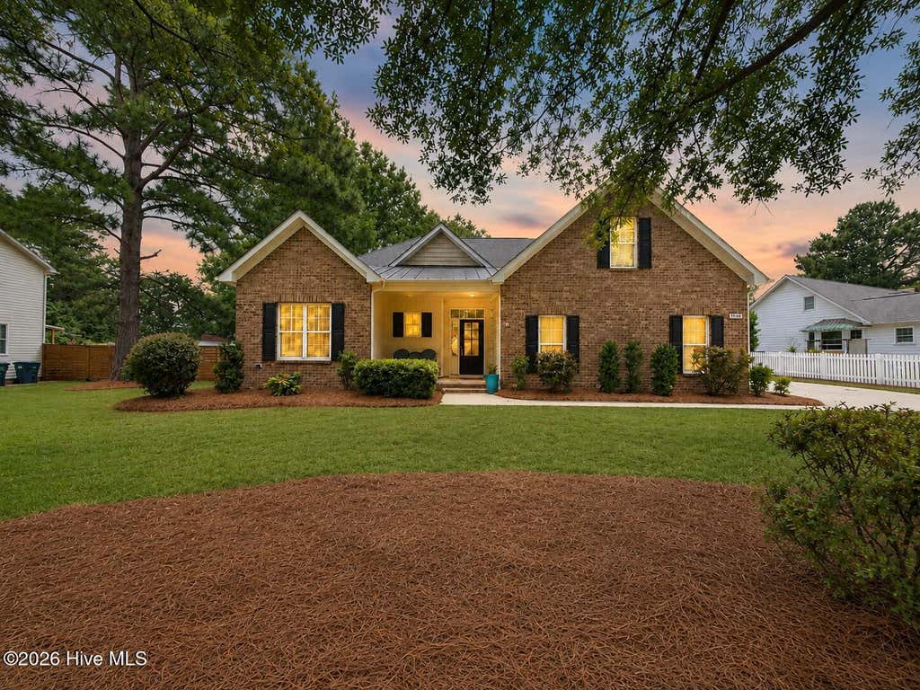 Photo of 3943 Appleton Way, Wilmington, NC 28412 (MLS # 100593622)