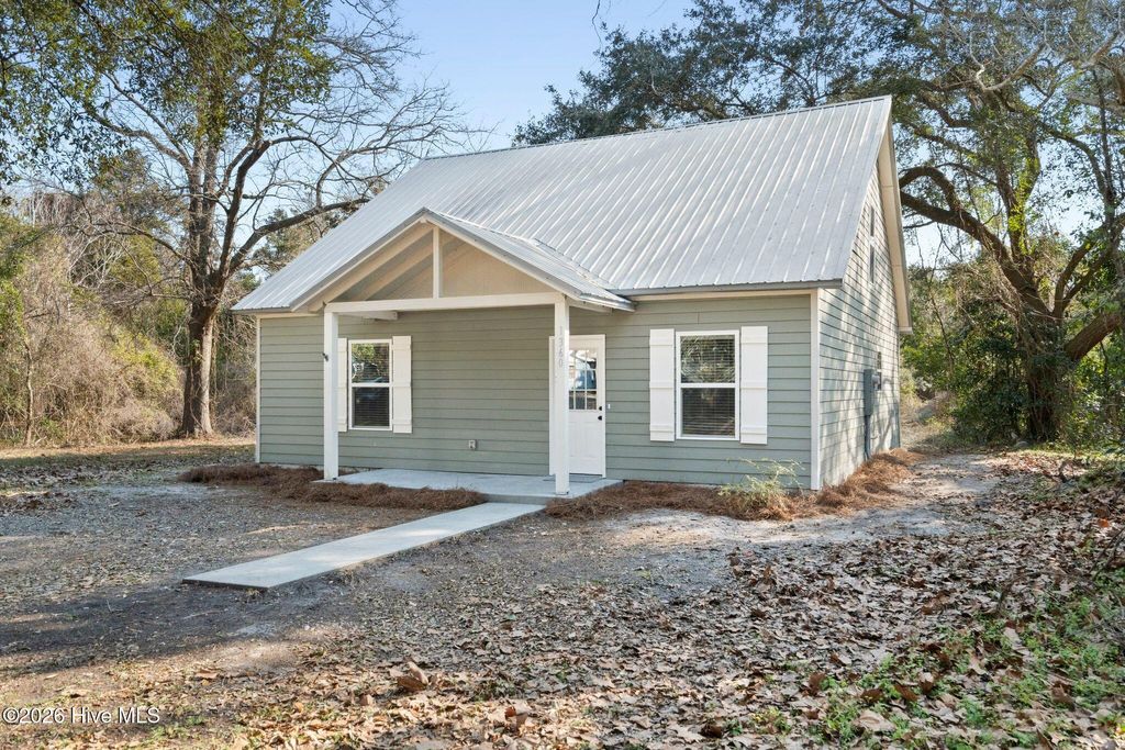 Photo of 1360 Navaho Trail, Wilmington, NC 28409 (MLS # 100554354)