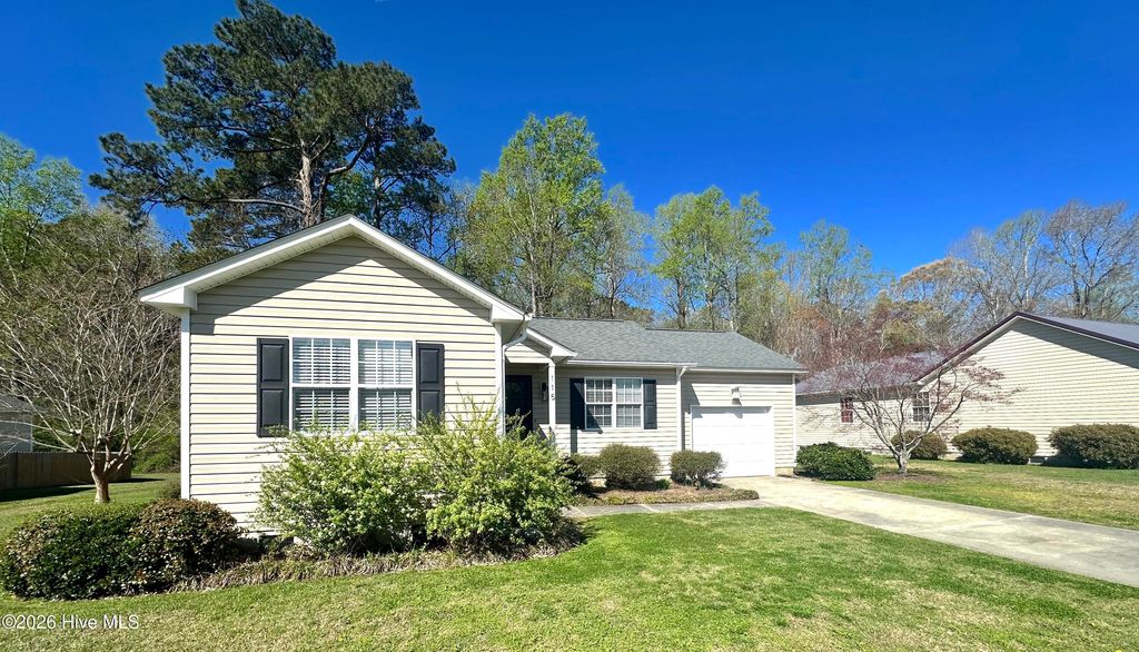 Photo of 115 Luke Court, New Bern, NC 28560 (MLS # 100561635)