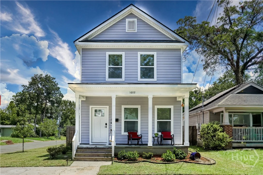 1602 Le Grand Street