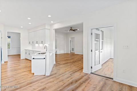 Tiny photo for 400 S Kingfisher Lane S, Hampstead, NC 28443 (MLS # 100550718)