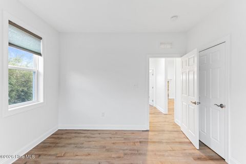 Tiny photo for 400 S Kingfisher Lane S, Hampstead, NC 28443 (MLS # 100550718)