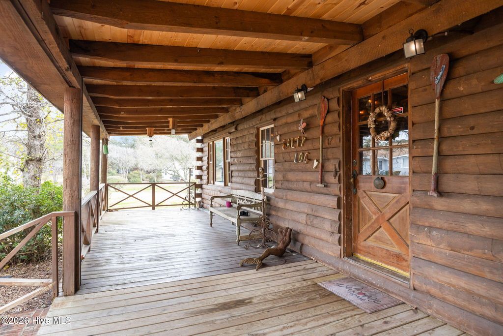 Photo of 568 Seashore Drive, Atlantic, NC 28511 (MLS # 100560773)