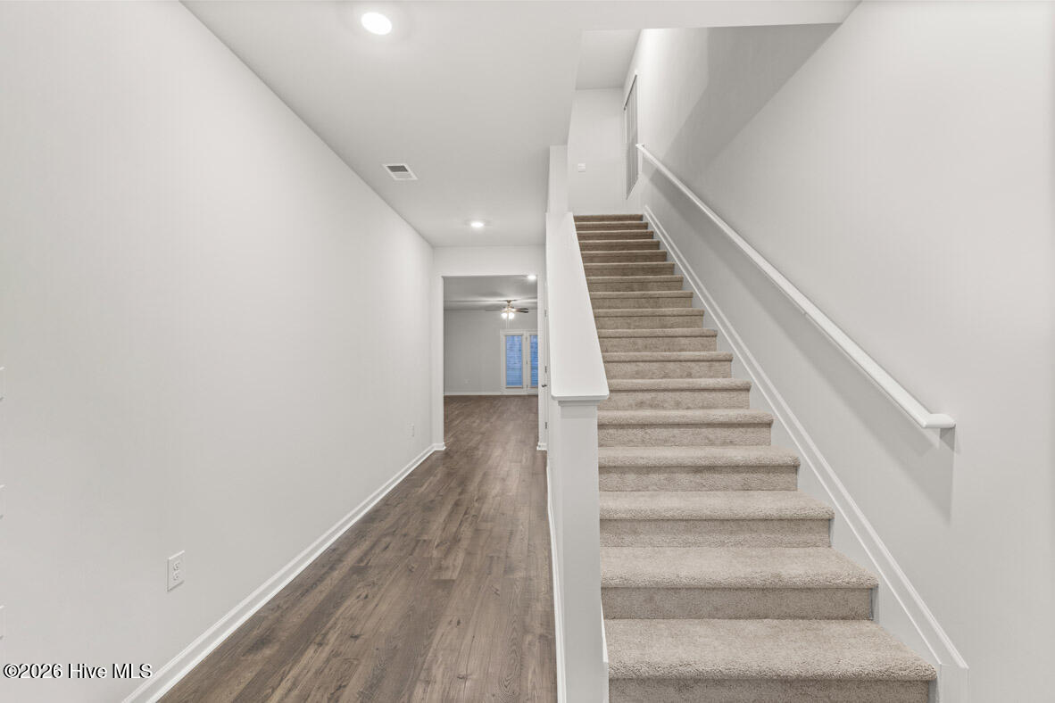 977 Captains Court