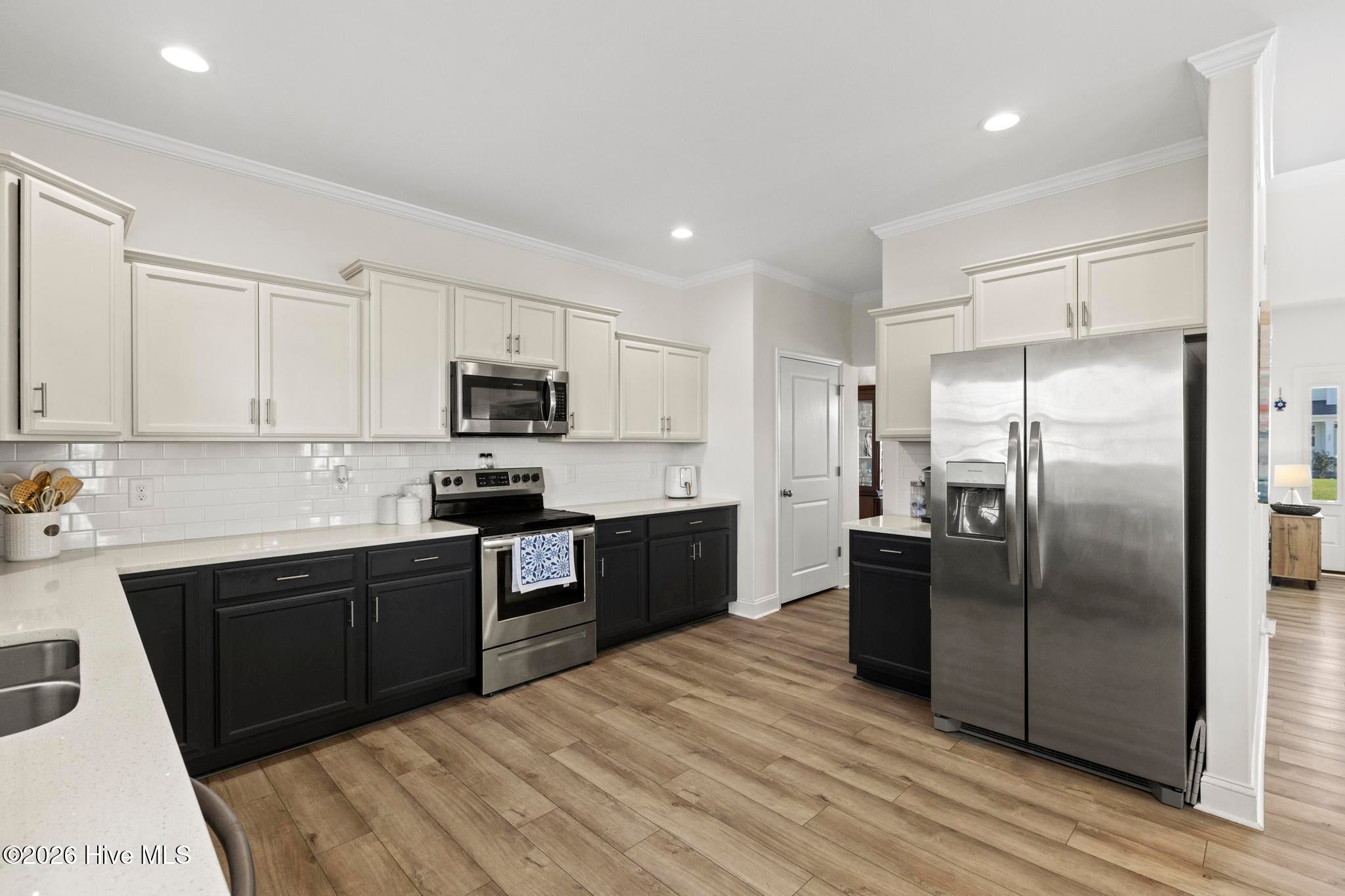 228 Coastline Circle