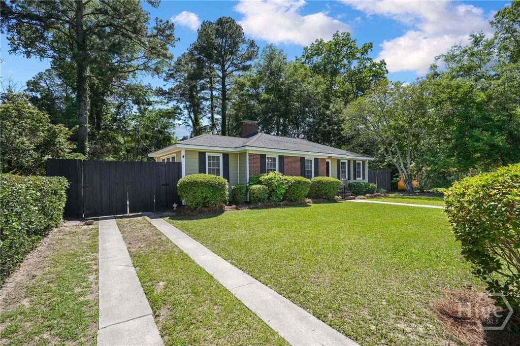 Photo of 1217 Derenne Drive, Savannah, GA 31406 (MLS # SA355726)