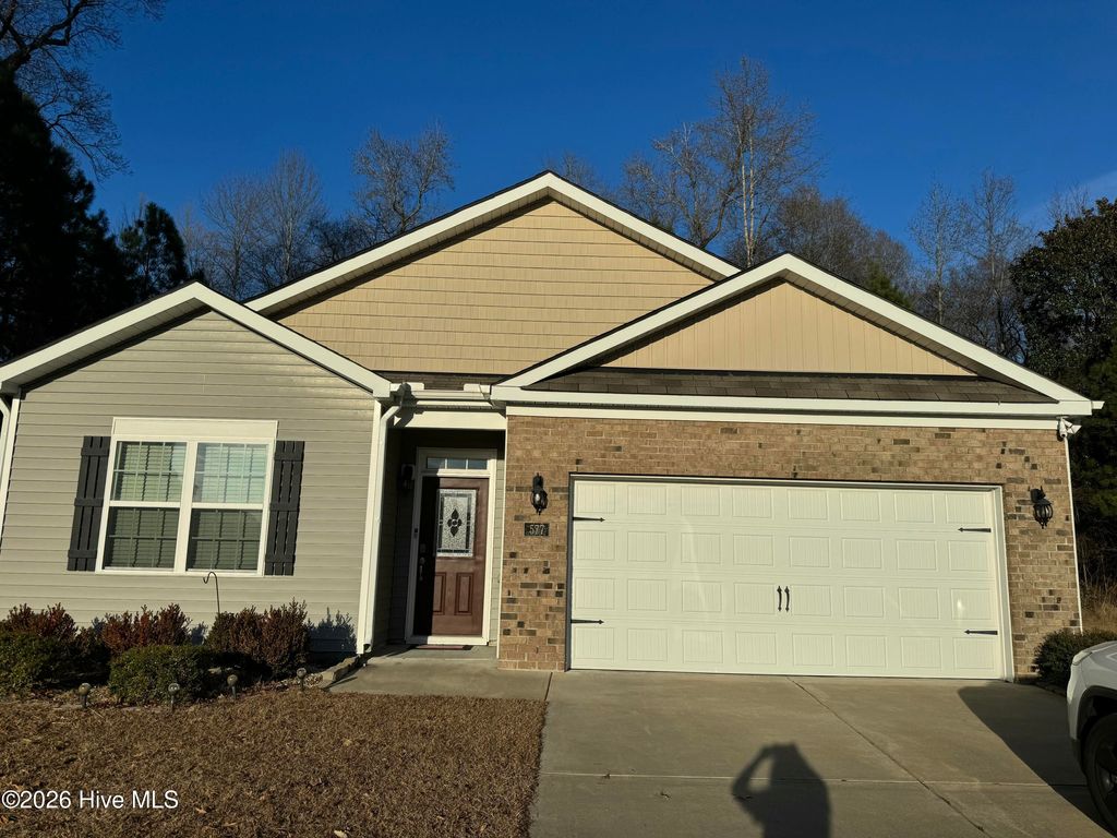 Photo of 577 Denali Road, Winterville, NC 28590 (MLS # 100550297)