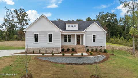 Homes For Sale - 95 Autumnwood Lane<br/> Spring Hope, NC 27882