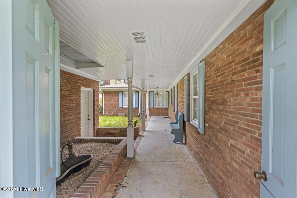 116 Oak Street