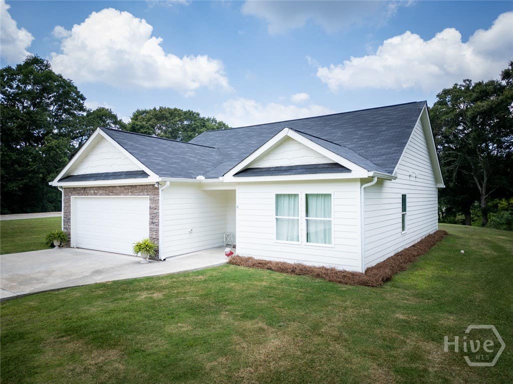 Photo of 25 Tyrus Lane, Royston, GA 30662 (MLS # CL359518)