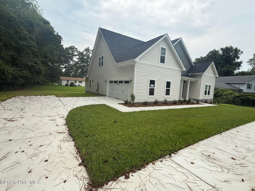Photo of 2223 Greenwood Court, Jacksonville, NC 28546 (MLS # 100574648)