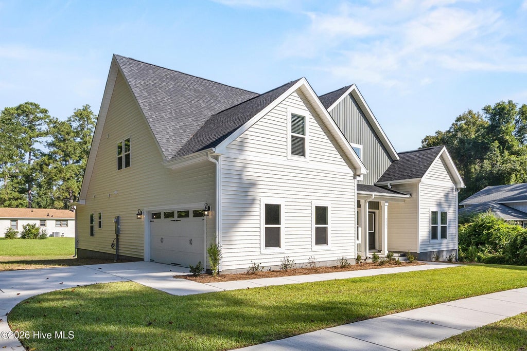 Photo of 2223 Greenwood Court, Jacksonville, NC 28546 (MLS # 100574648)