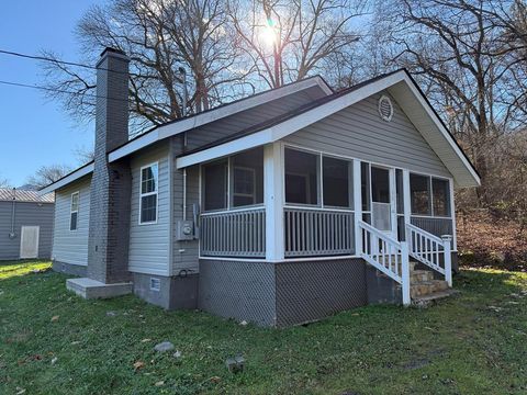 Homes For Sale - 4357 Fariview Road<br/> Cherokee County, Andrews, NC 28901