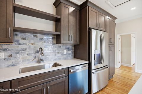 Tiny photo for 505 S 5th Avenue, Wilmington, NC 28401 (MLS # 100573538)