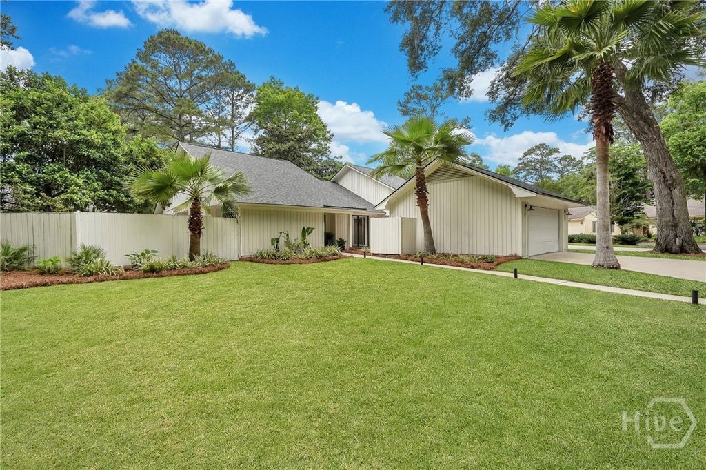 Photo of 10 Henry Clay Court, Savannah, GA 31411 (MLS # SA353058)