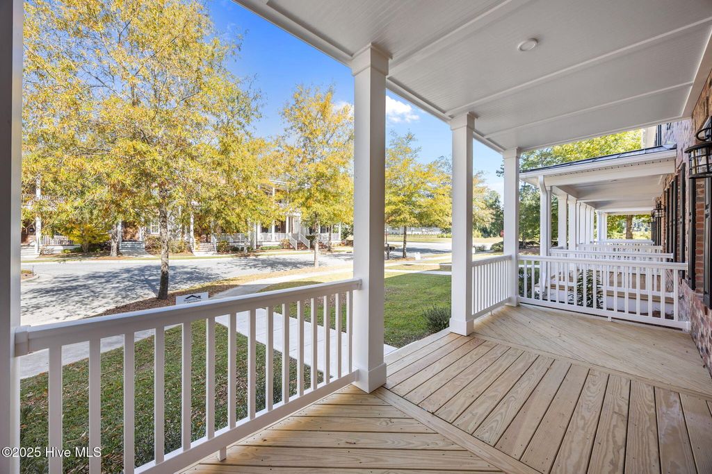 Photo of 3907 Harkers Way, New Bern, NC 28562 (MLS # 100539347)