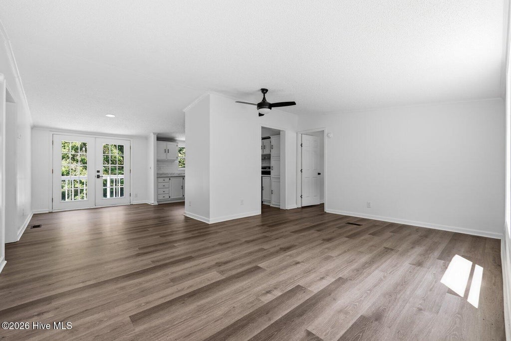 Photo of 410 Pond View Circle, Hampstead, NC 28443 (MLS # 100599409)