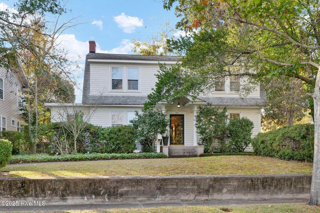 Photo of 219 N 18th Street, Wilmington, NC 28405 (MLS # 100542151)