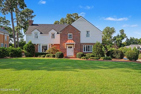 Photo of 2521 Walton Way, Augusta, GA 30904 (MLS # 100587456)