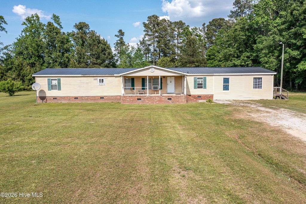 Photo of 134 Gowens Road, Bladenboro, NC 28320 (MLS # 100571601)
