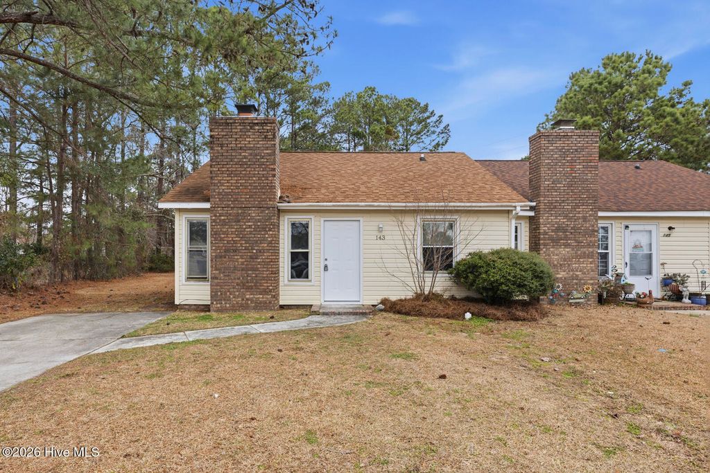 Photo of 143 Pine Crest Drive, Jacksonville, NC 28546 (MLS # 100557257)