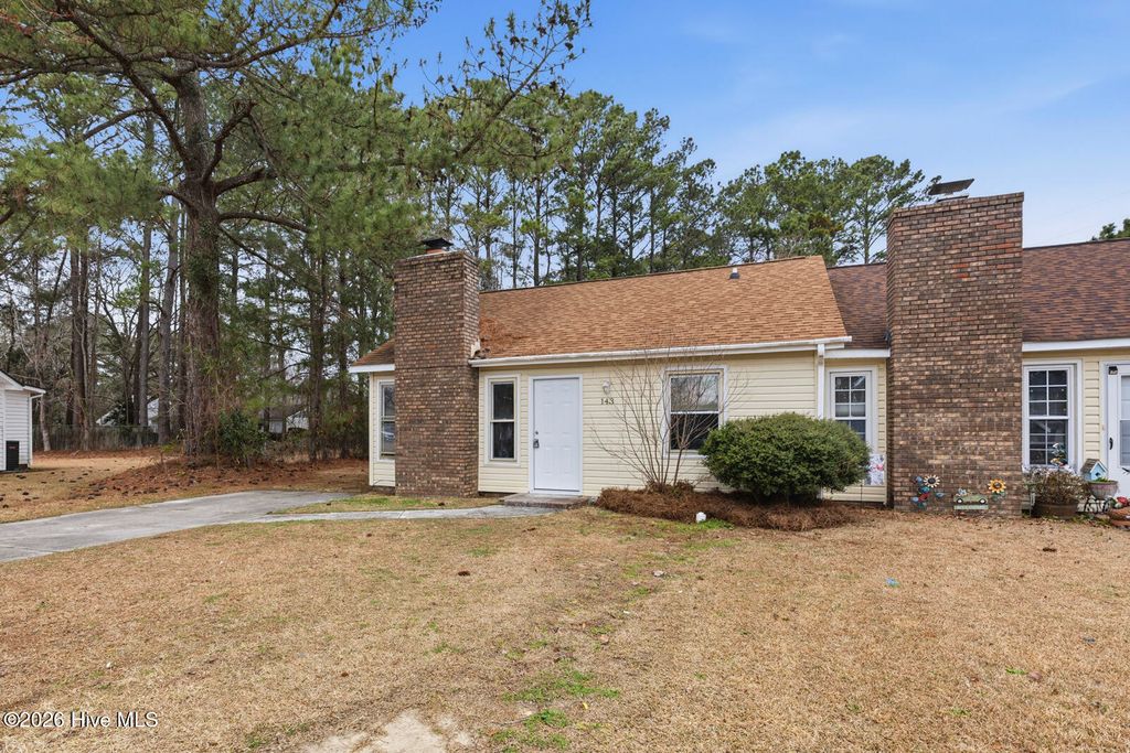Photo of 143 Pine Crest Drive, Jacksonville, NC 28546 (MLS # 100557257)