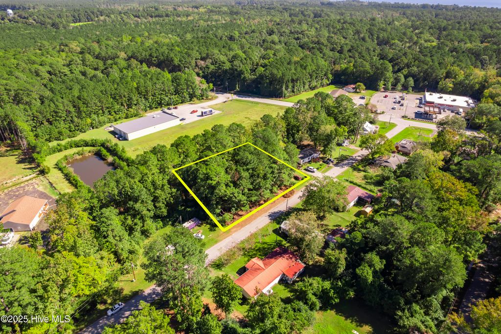 Photo of 704 George Street, Oriental, NC 28571 (MLS # 100536856)