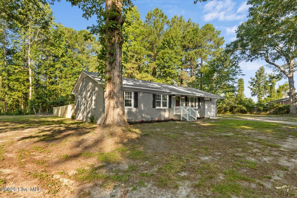 Photo of 110 Boulder Lane, Jacksonville, NC 28540 (MLS # 100601072)