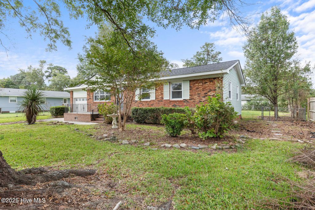 Photo of 101 Pine Dale Road, Havelock, NC 28532 (MLS # 100535495)