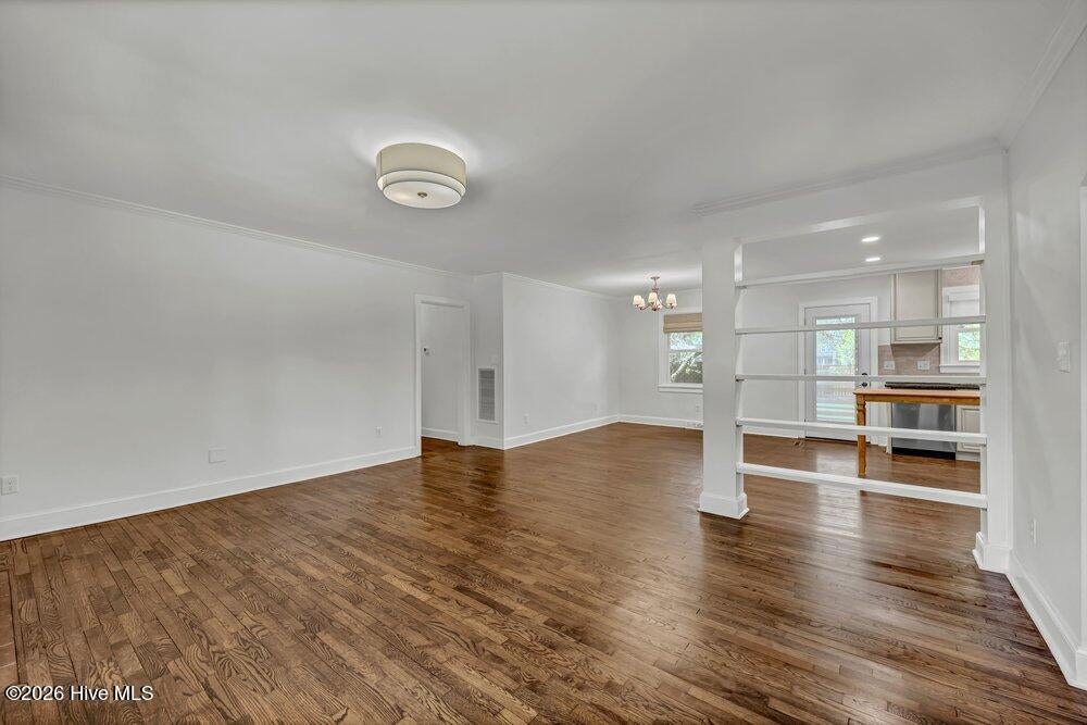 4012 Park Avenue