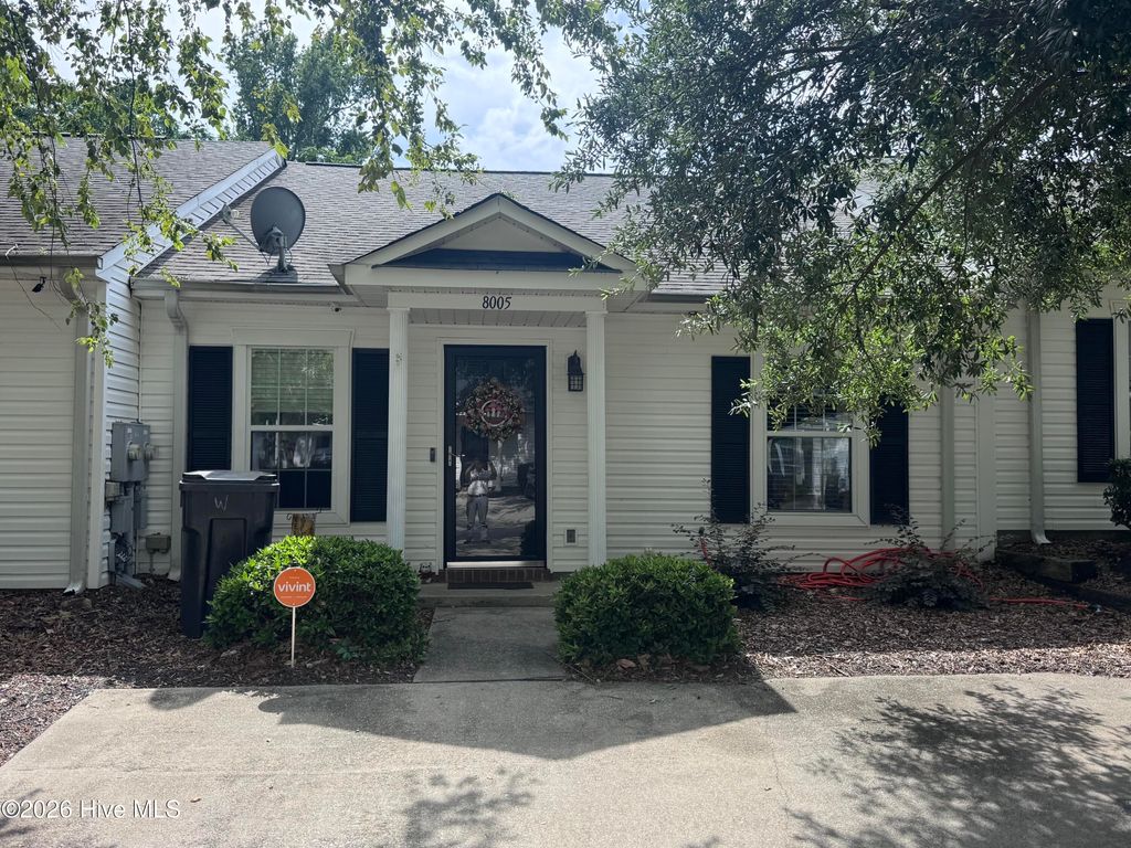 Photo of 8005 Reagan Circle, Augusta, GA 30909 (MLS # 100588669)