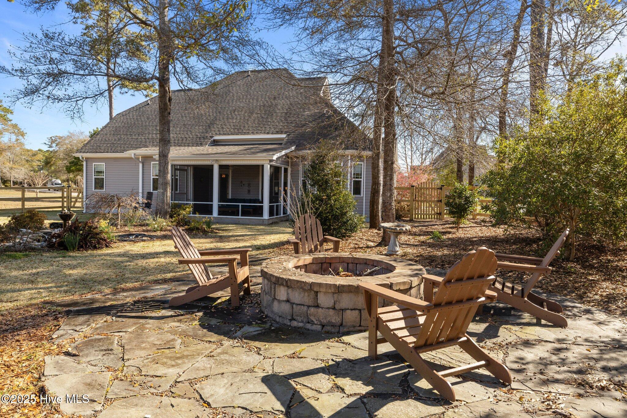 403 Ardan Oaks Circle