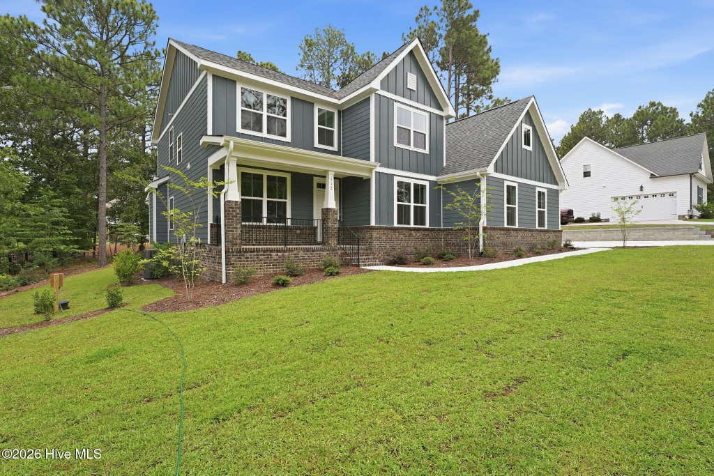 Photo of 112 Callis Circle, West End, NC 27376 (MLS # 100593668)