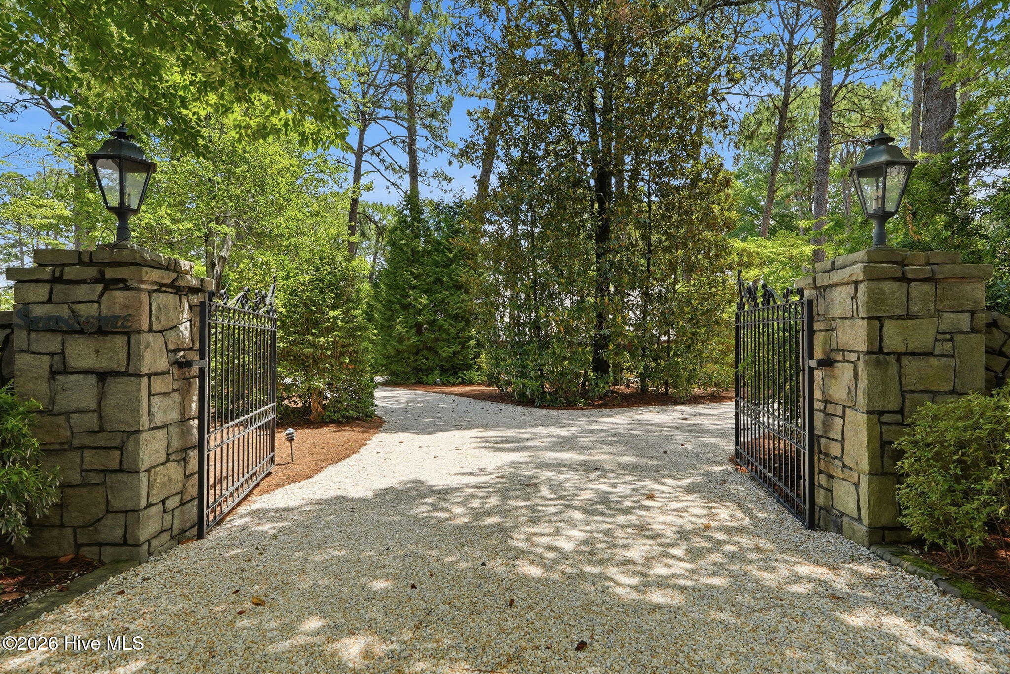 60 Lake Dornoch Drive