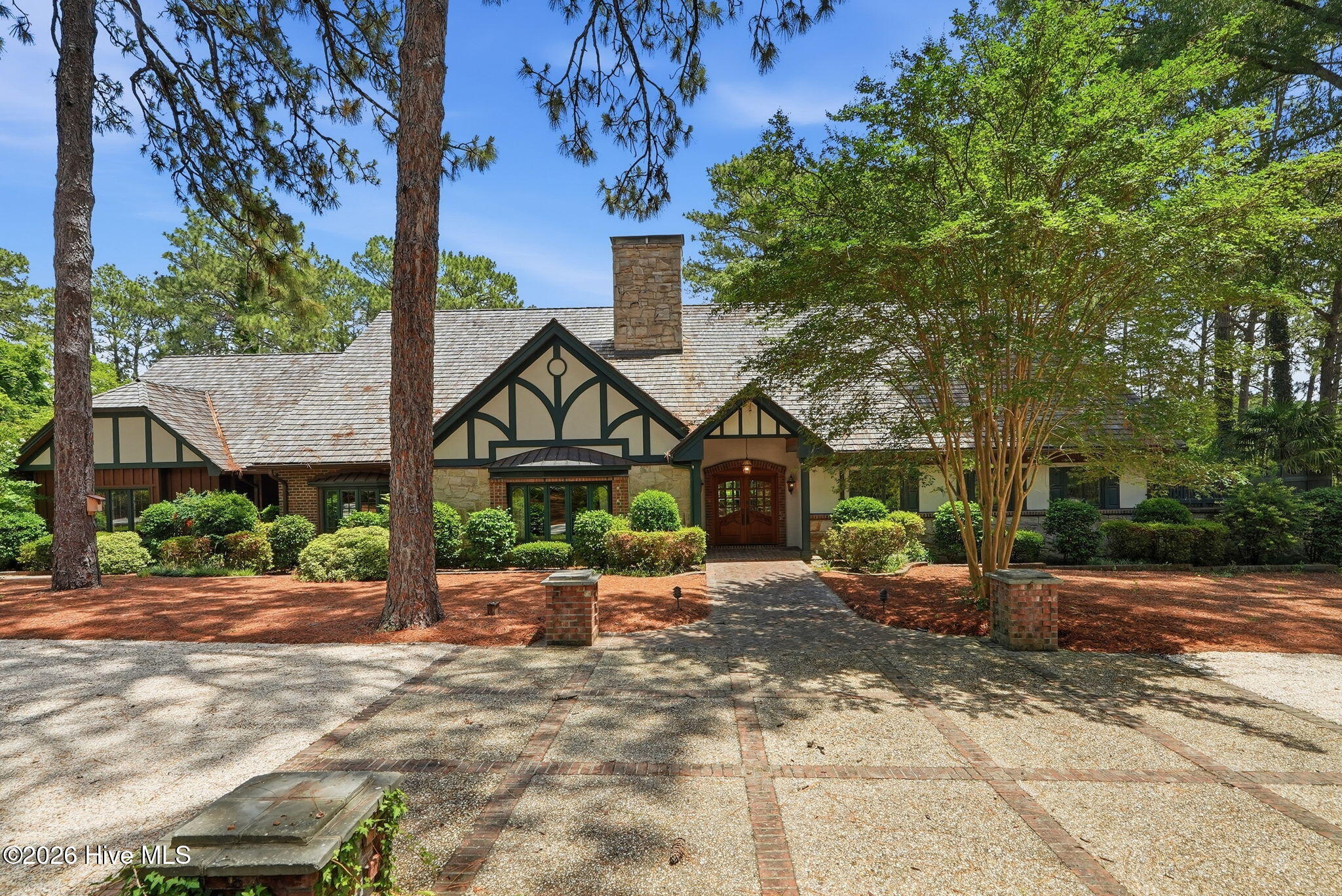 60 Lake Dornoch Drive