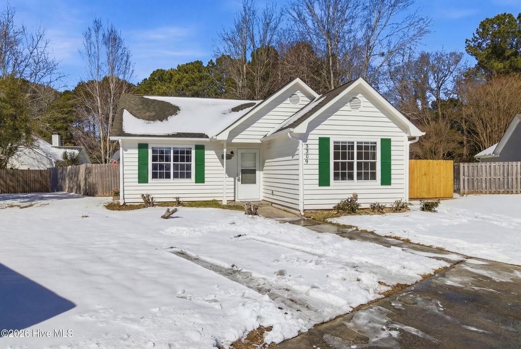 Photo of 3309 Needle Rush Court, Castle Hayne, NC 28429 (MLS # 100552671)