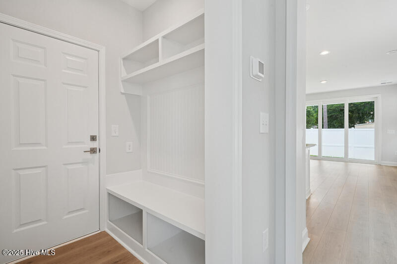 2523 Hillbourne Loop 32