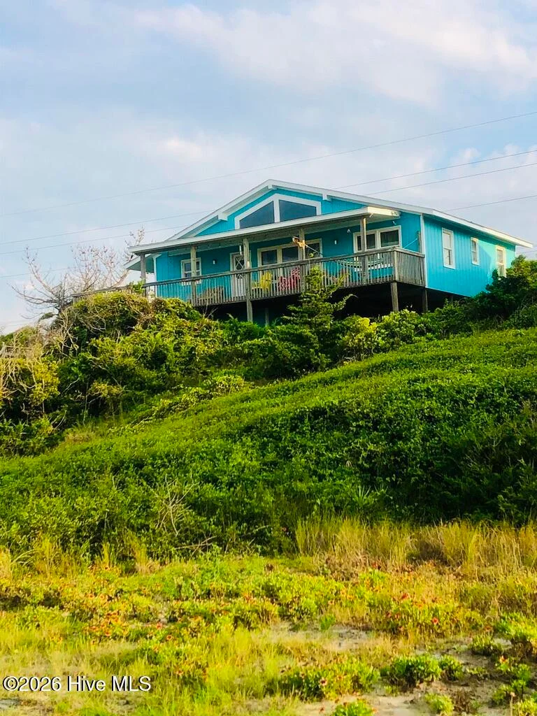 807 Emerald Drive