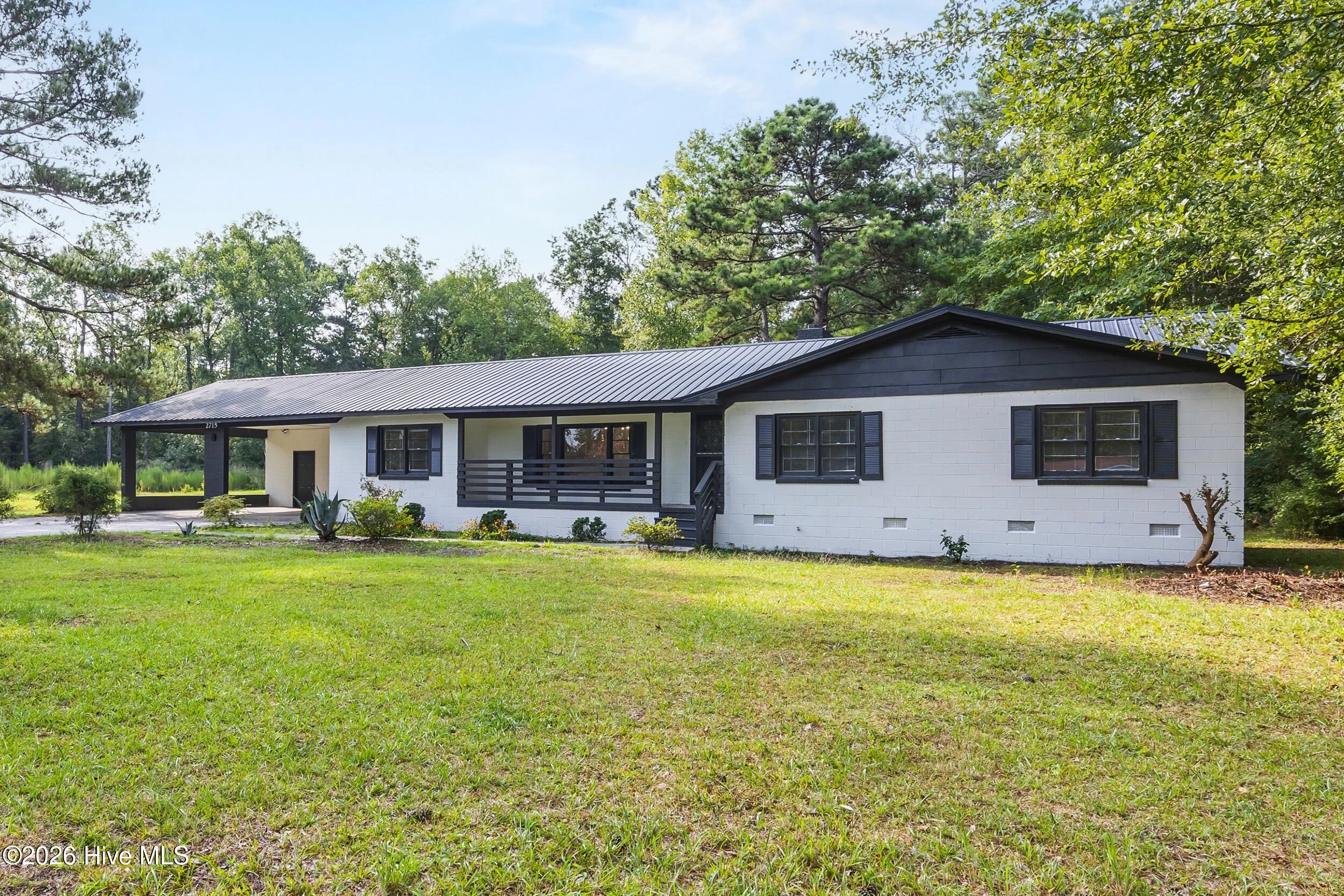 2715 Cedar Hill Road NE
