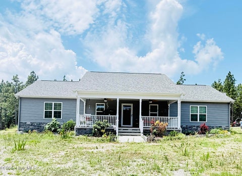 Homes For Sale - 137 Manley Road<br/> Carthage, NC 28327