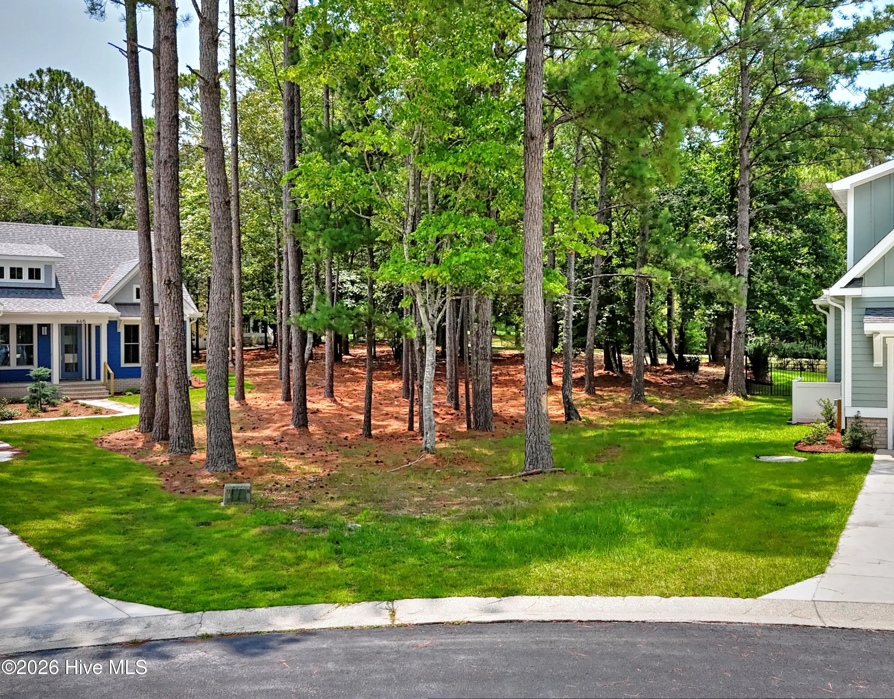 463 Autumn Chase SE