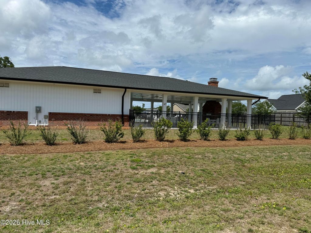 Photo of 422 Darel Street, Rocky Point, NC 28457 (MLS # 100569273)