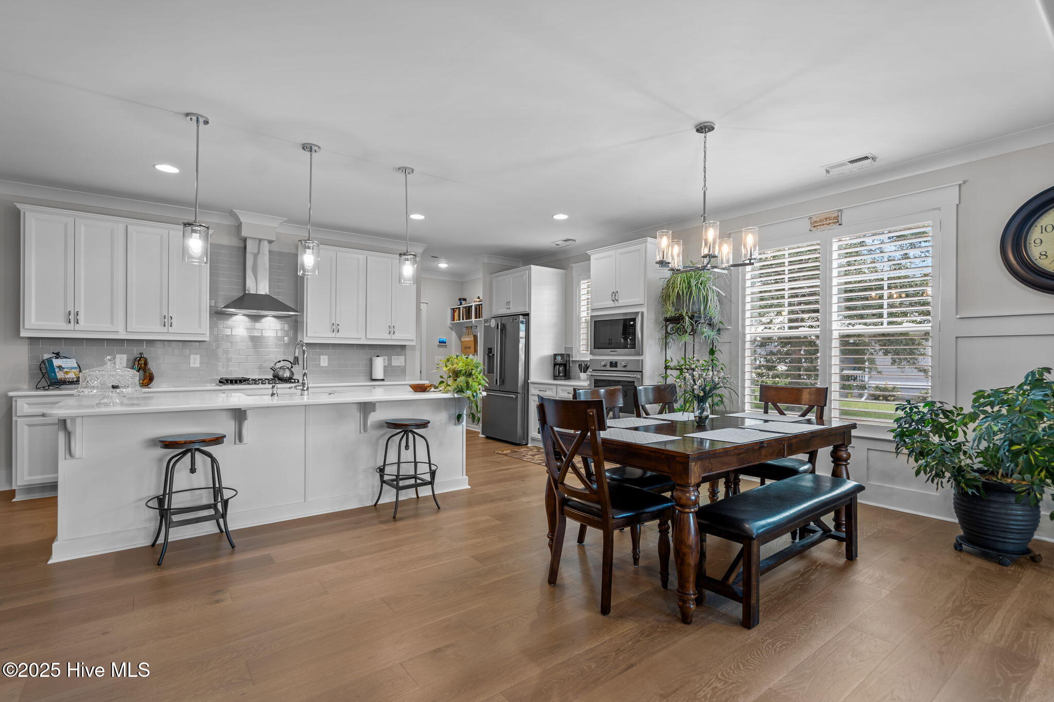 3616 Rivergate Way NE