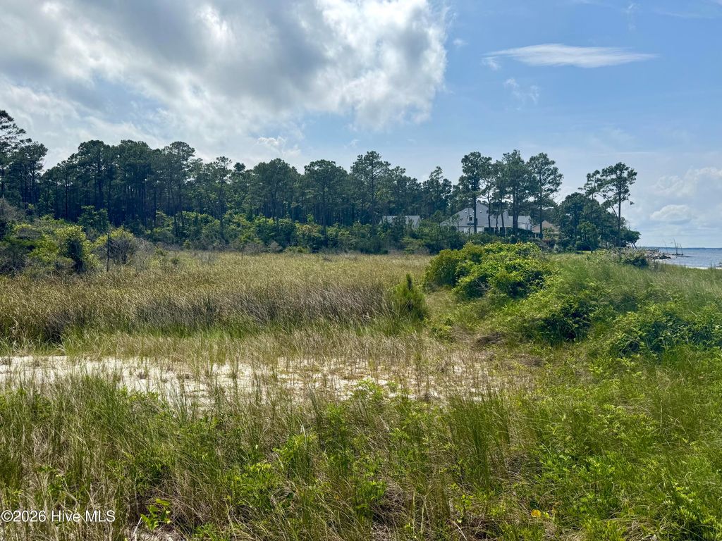 Photo of 558 Sandy Point Drive, Beaufort, NC 28516 (MLS # 100547154)